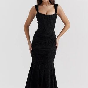 Elegant Black Evening Gown
